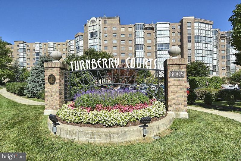 3005 S Leisure World Blvd S #304, Silver Spring, MD 20906