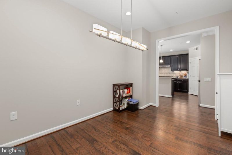 128 Castle Hill Dr, Fredericksburg, VA 22406