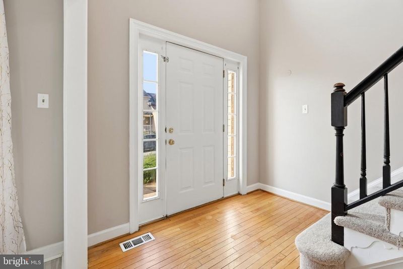 4416 Meanderwood Dr, Burtonsville, MD 20866