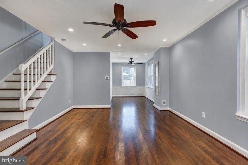 4658 34th, Arlington, VA 22206