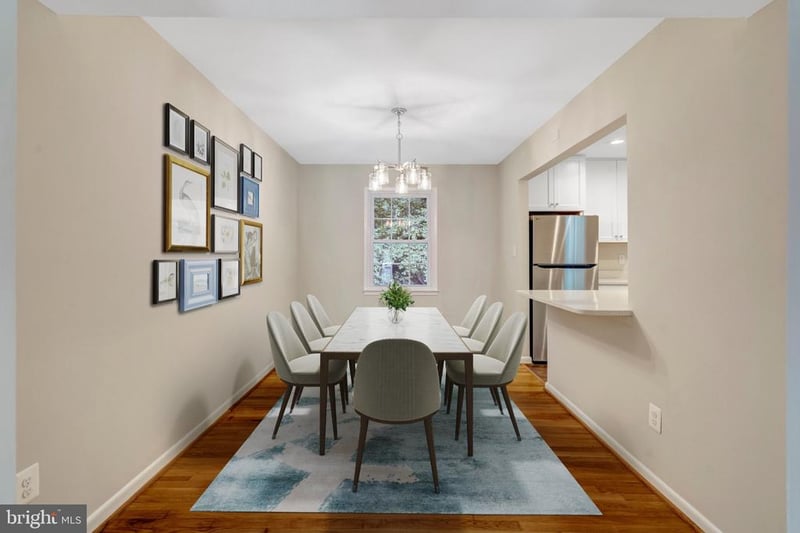 2948 Espana Ct, Fairfax, VA 22031