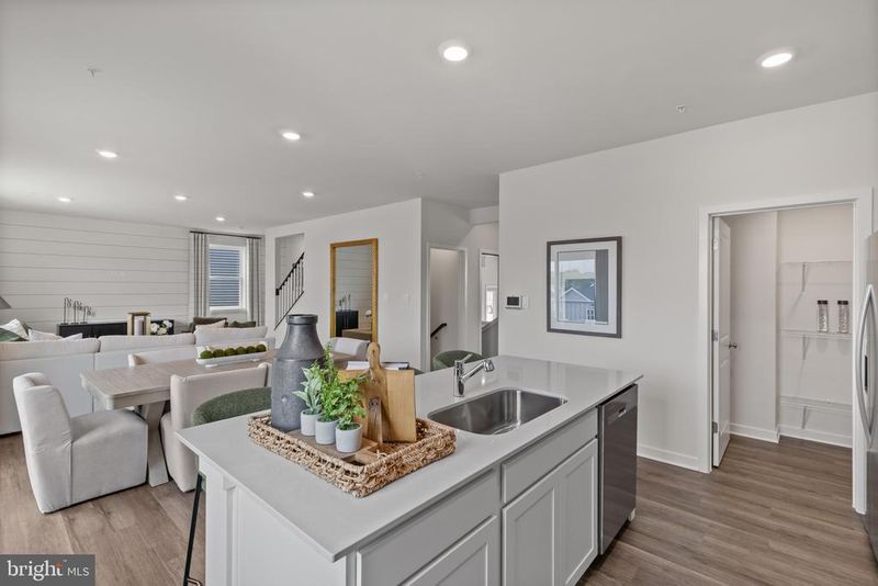 503 Drystraw Ln, Frederick, MD 21703