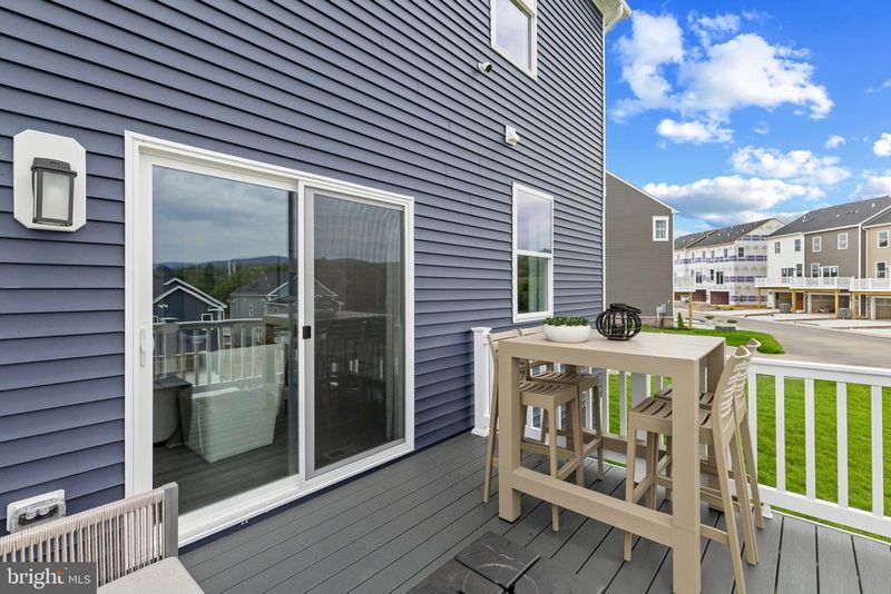 503 Drystraw Ln, Frederick, MD 21703