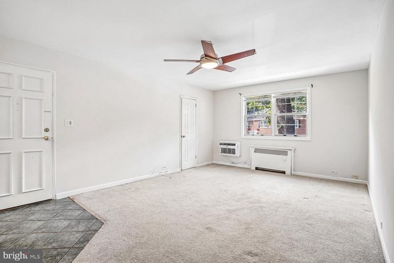 4312 2nd Rd N #2, Arlington, VA 22203