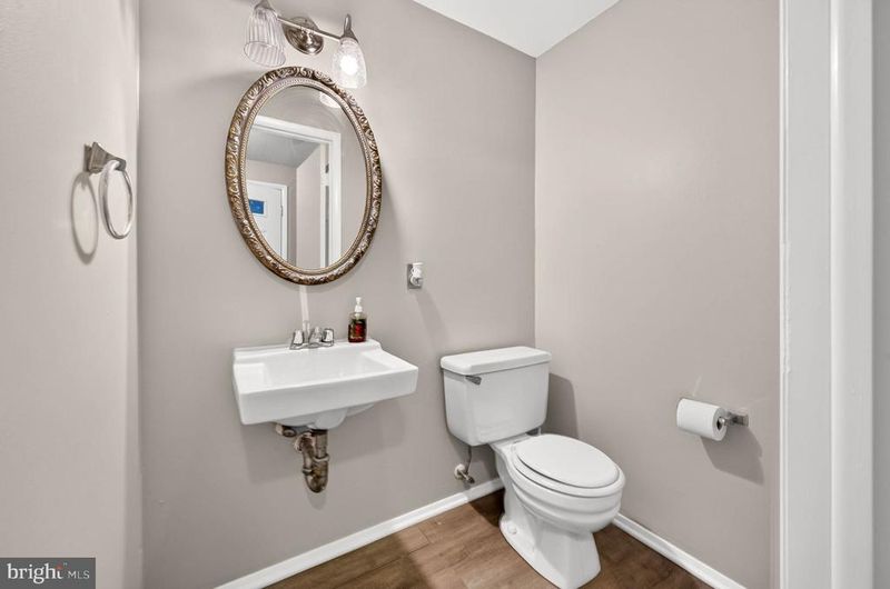 1788 Springfield Ln, Frederick, MD 21702