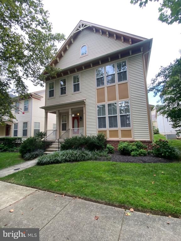 3858 Braveheart Dr, Frederick, MD 21704