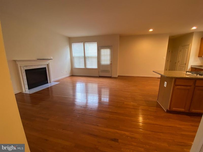 3858 Braveheart Dr, Frederick, MD 21704