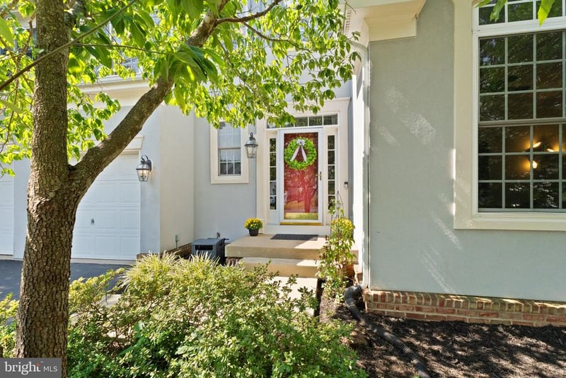 12704 Camden Park Ct, Bristow, VA 20136