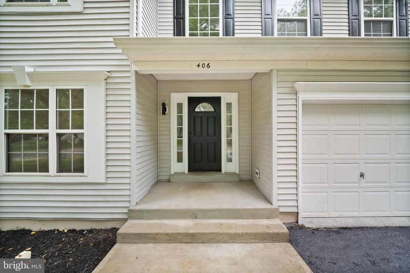 406 Georgetown Ct NE, Leesburg, VA 20176
