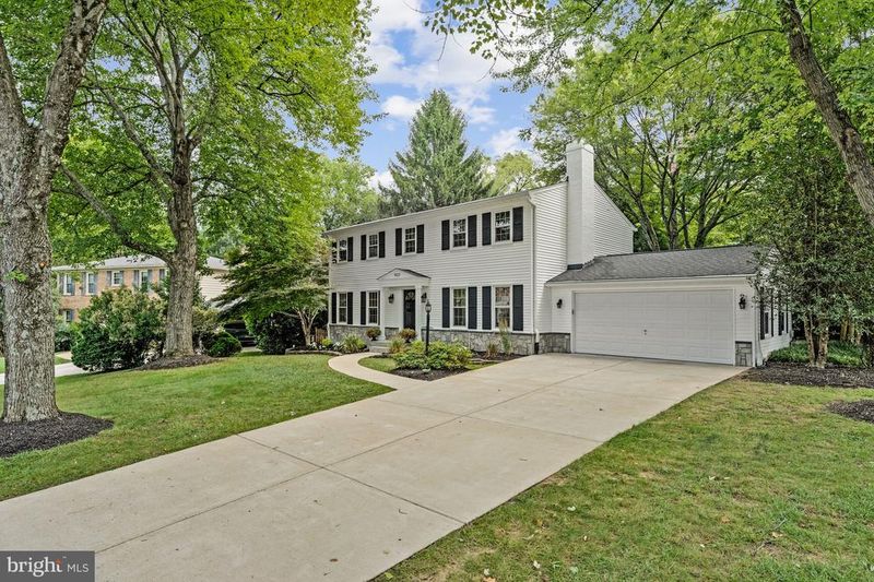 1923 Saybrook Ct, Vienna, VA 22180