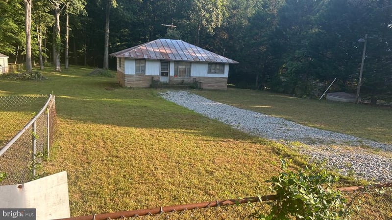 13005 Compton Rd, Clifton, VA 20124