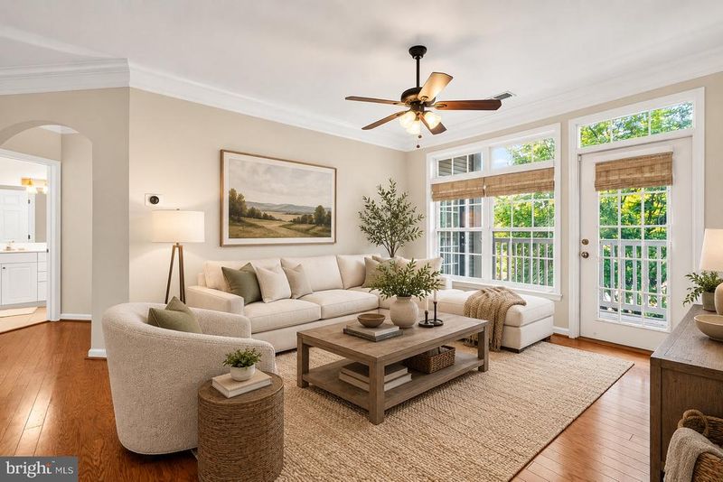 514 Sunset View Ter SE #207, Leesburg, VA 20175