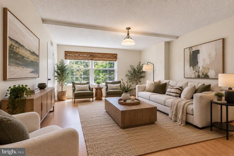 7621 Provincial Dr #312, Mclean, VA 22102