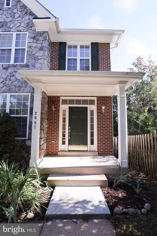 2051 Madrillon Rd, Vienna, VA 22182