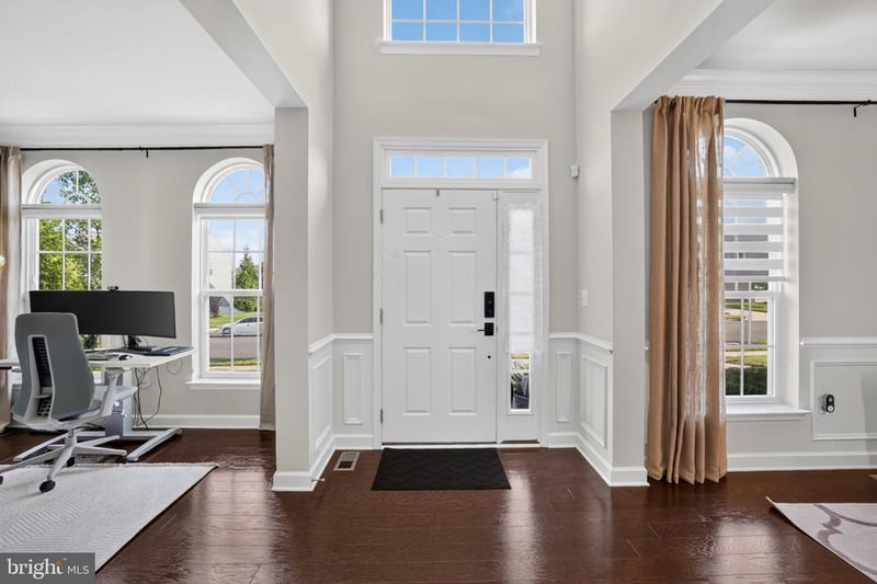 6004 Hunt Weber Dr, Clinton, MD 20735