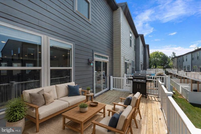 9862 Buchanan Loop, Manassas, VA 20110