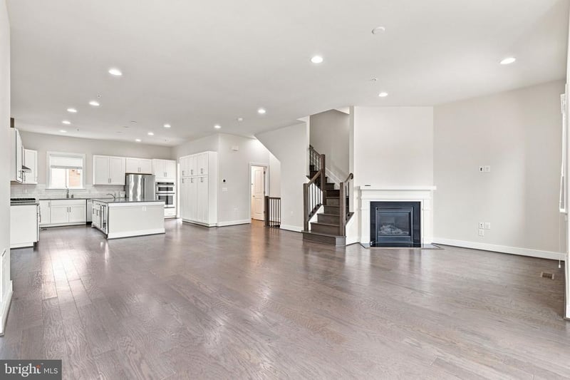 1820 Potomac Ave, Alexandria, VA 22301