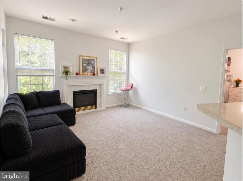 15614 Everglade Ln #306, Bowie, MD 20716