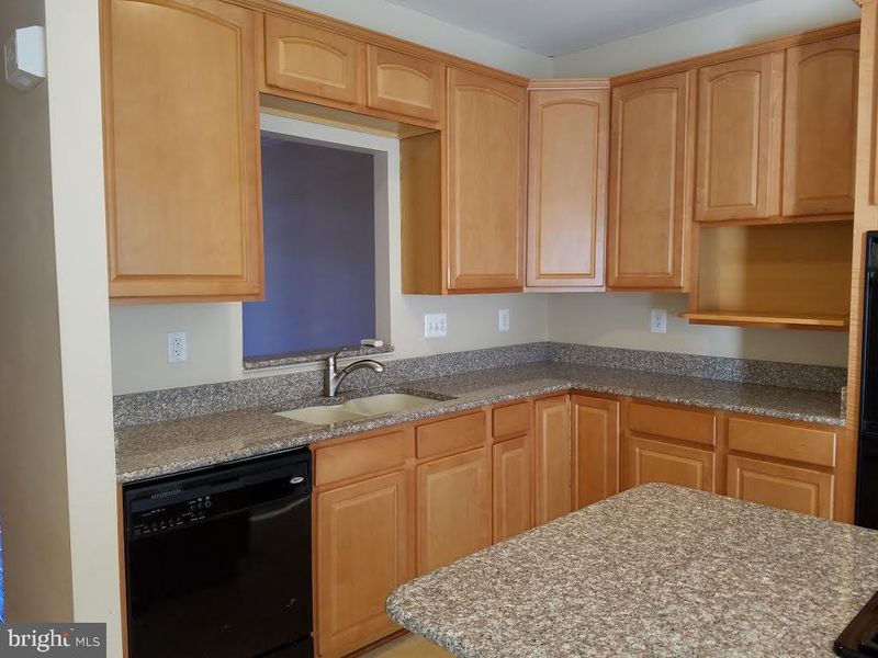 2424 Killarney Ter, Odenton, MD 21113