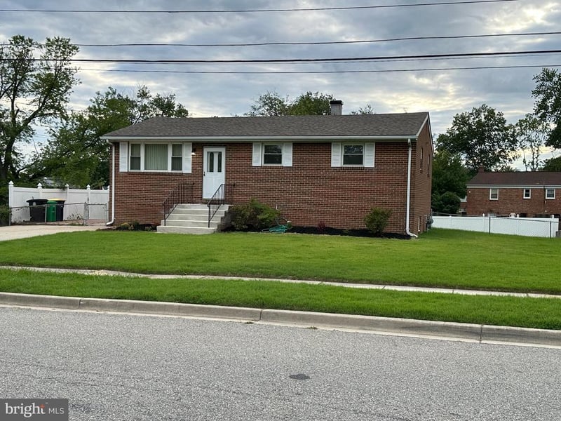 7013 Buchanan Rd, Temple Hills, MD 20748