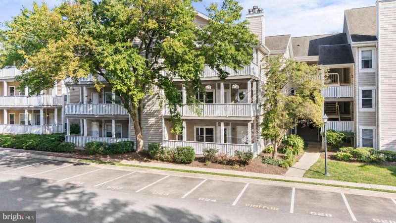 14317 Climbing Rose Way #104, Centreville, VA 20121