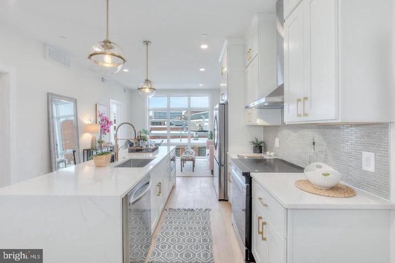 4347 Harrison St NW #6, Washington, DC 20015