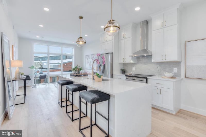 4347 Harrison St NW #6, Washington, DC 20015