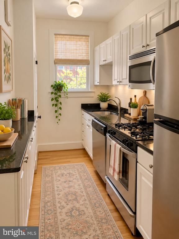 3020 Porter St NW #301, Washington, DC 20008