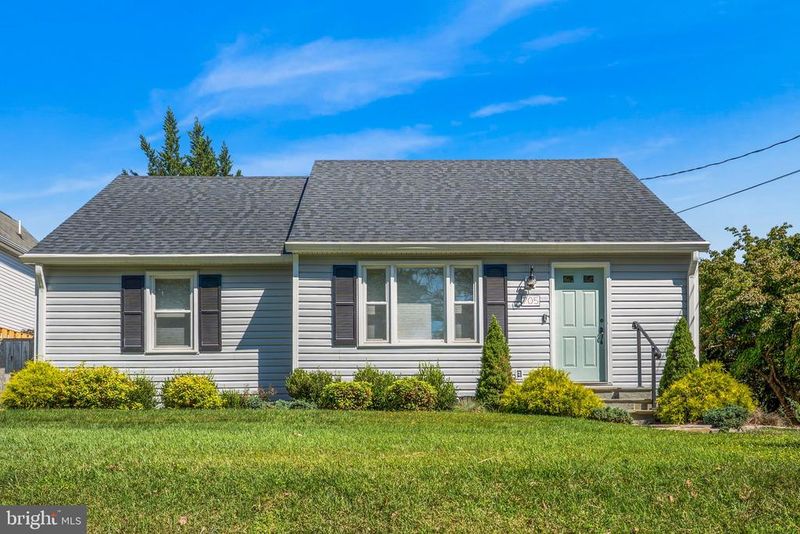 705 Brent Rd, Rockville, MD 20850