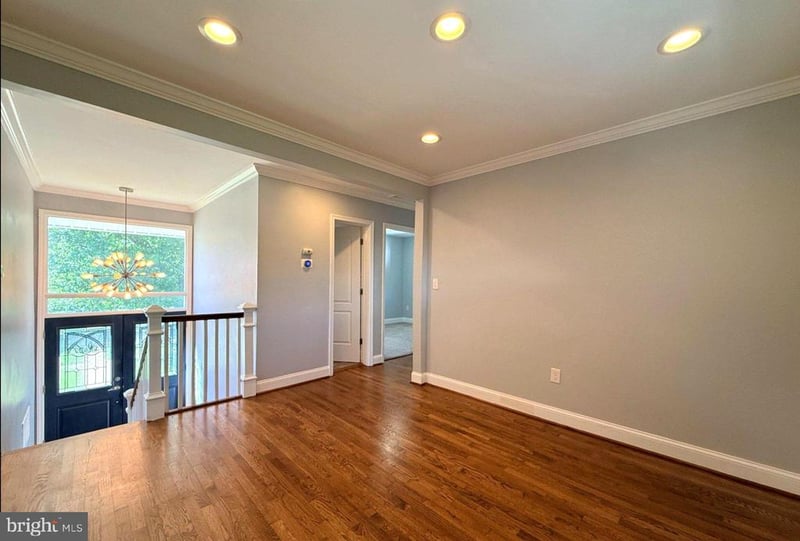 13807 Eastland St, Rockville, MD 20853