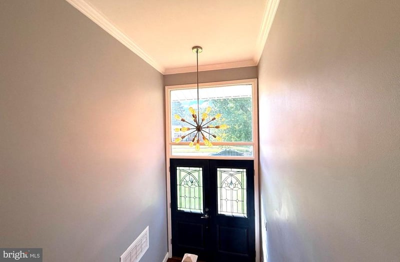 13807 Eastland St, Rockville, MD 20853