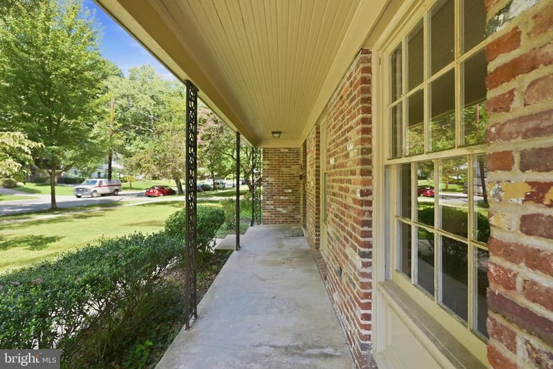 617 Aster Blvd, Rockville, MD 20850