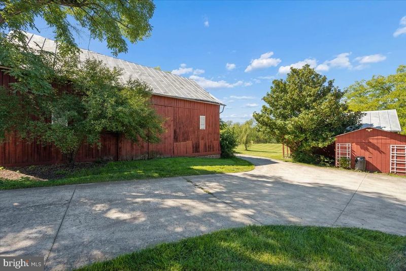 10927 Sixes Rd, Emmitsburg, MD 21727