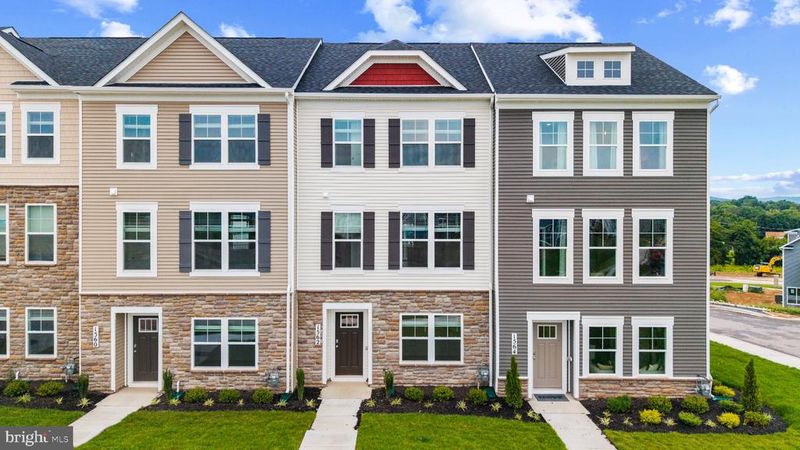 1562 Bentstalk Dr, Frederick, MD 21703