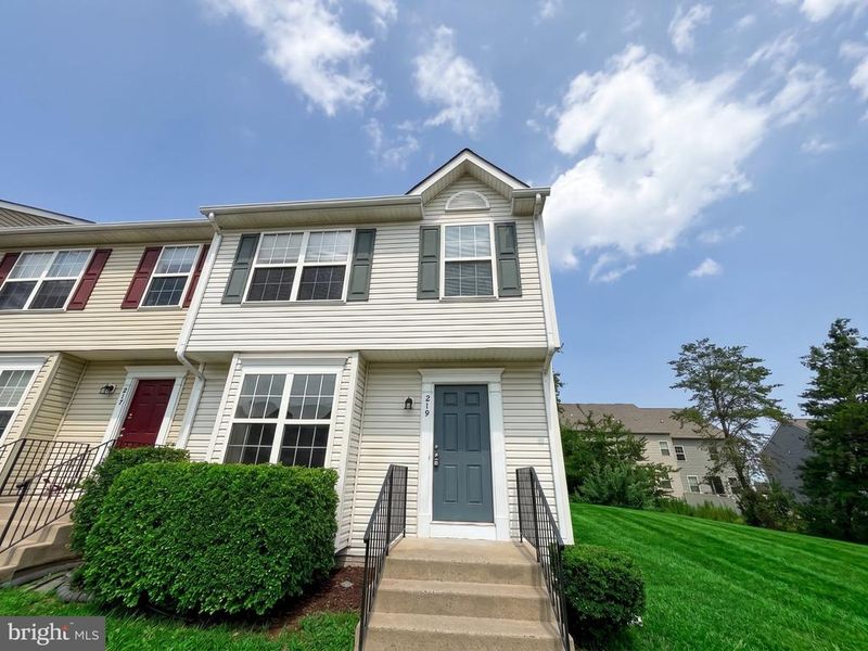 219 Merrill Ct, Stafford, VA 22554