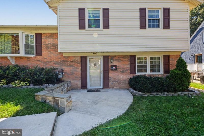 4710 7th St S, Arlington, VA 22204