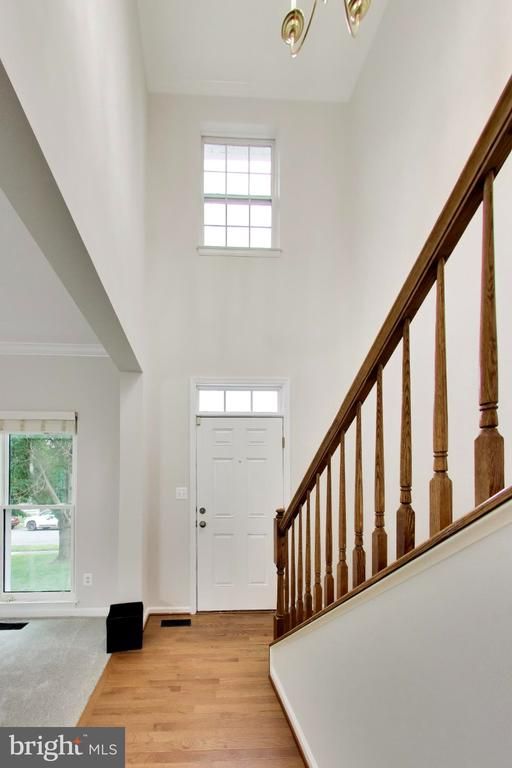 14112 Redstart Ct, Gainesville, VA 20155