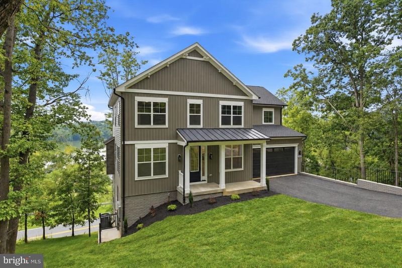 6434 Lakeridge Dr, New Market, MD 21774
