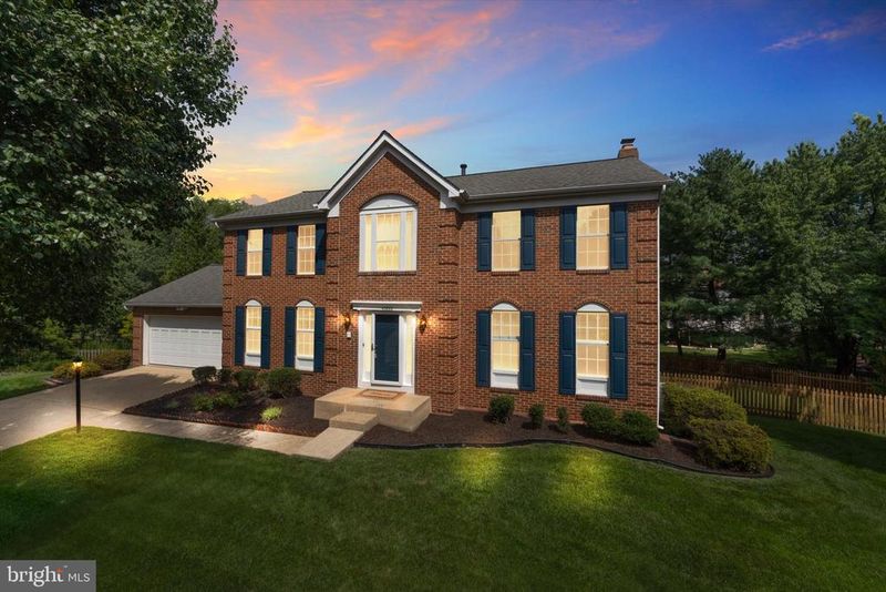 43868 Stronghold Ct, Ashburn, VA 20147