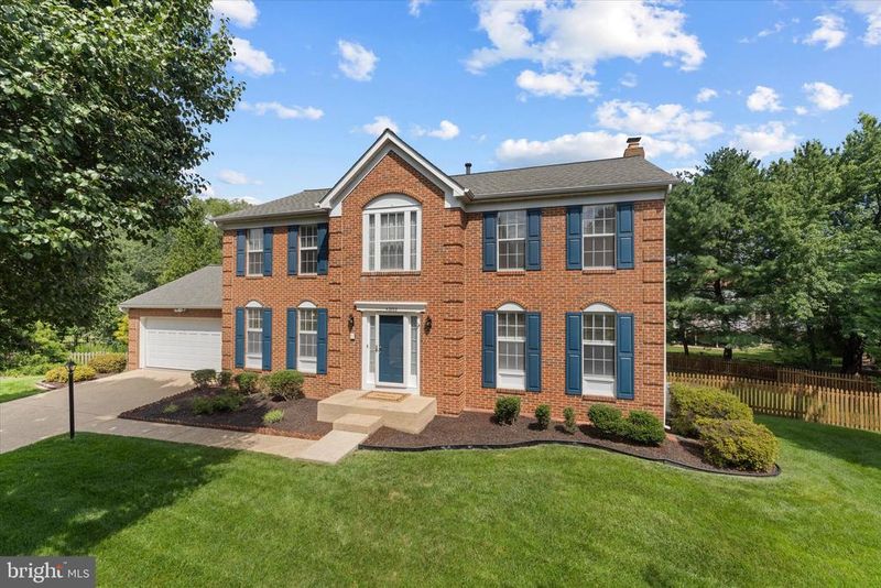 43868 Stronghold Ct, Ashburn, VA 20147