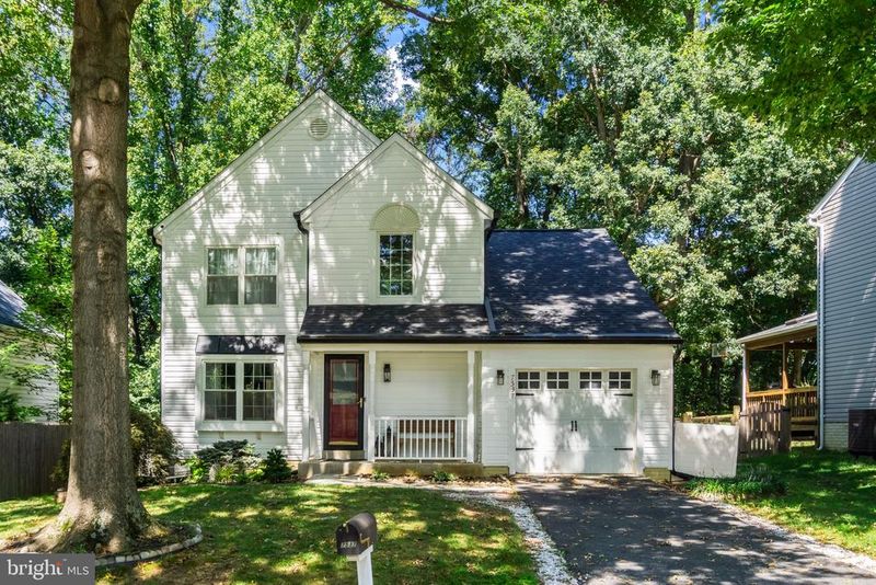 7537 Cinnabar Ter, Gaithersburg, MD 20879