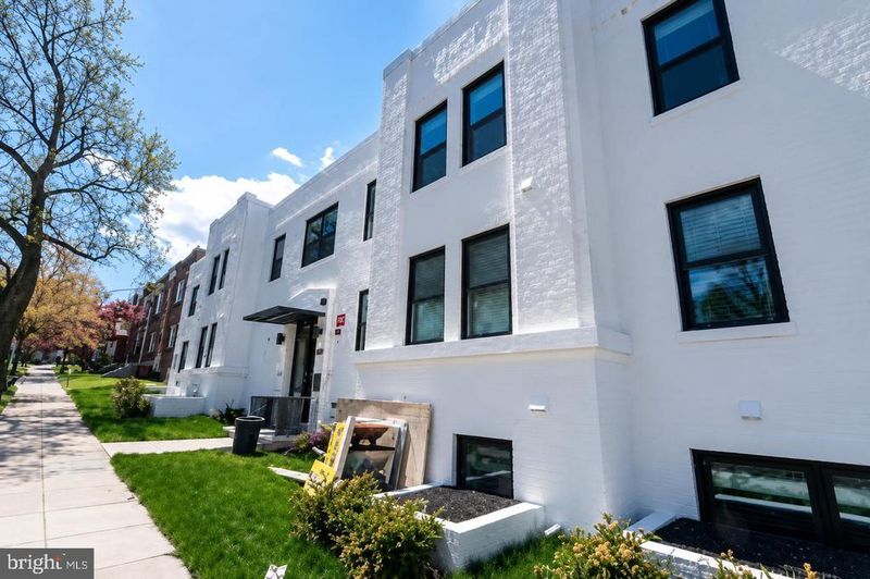 5408 First Pl NW #304, Washington, DC 20011