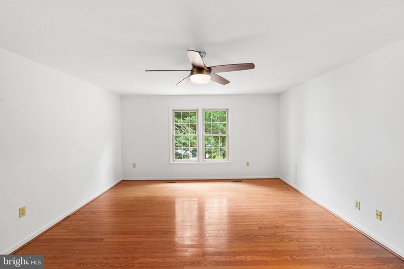 13100 Riviera Ter, Silver Spring, MD 20904