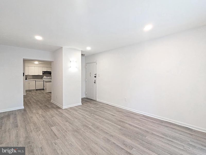 6141 Edsall Rd #B, Alexandria, VA 22304