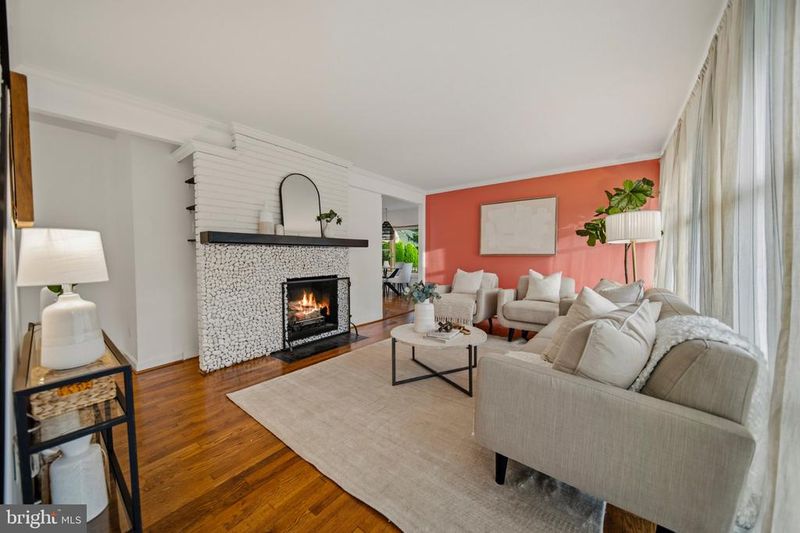 401 Cedar Ln, Rockville, MD 20851