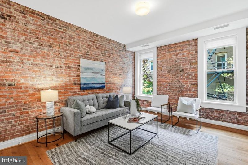 1811 Wyoming Ave NW #1, Washington, DC 20009