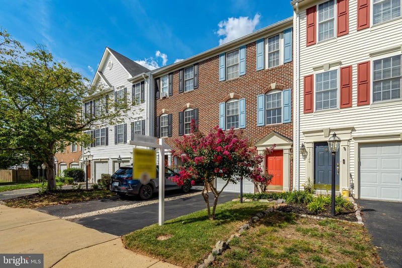 13728 Denham Way, Bristow, VA 20136