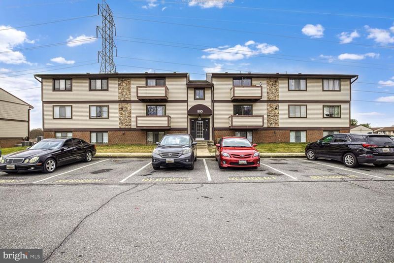 995 Heather Ridge Dr #4D, Frederick, MD 21702