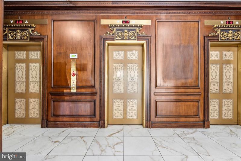 9701 Fields Rd #1008, Gaithersburg, MD 20878