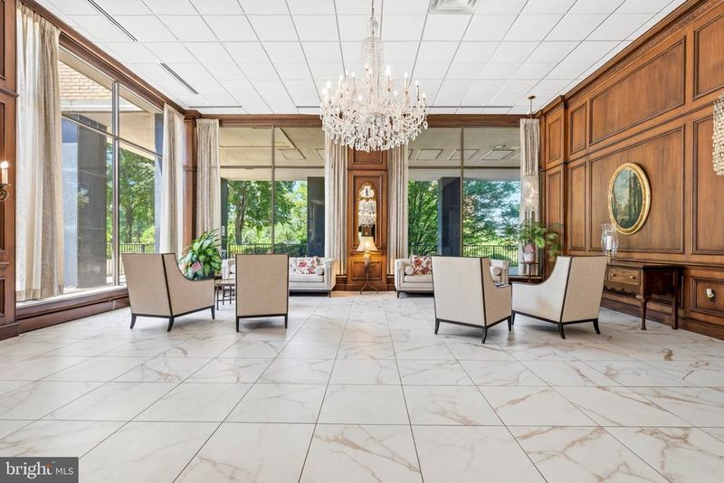 9701 Fields Rd #1008, Gaithersburg, MD 20878